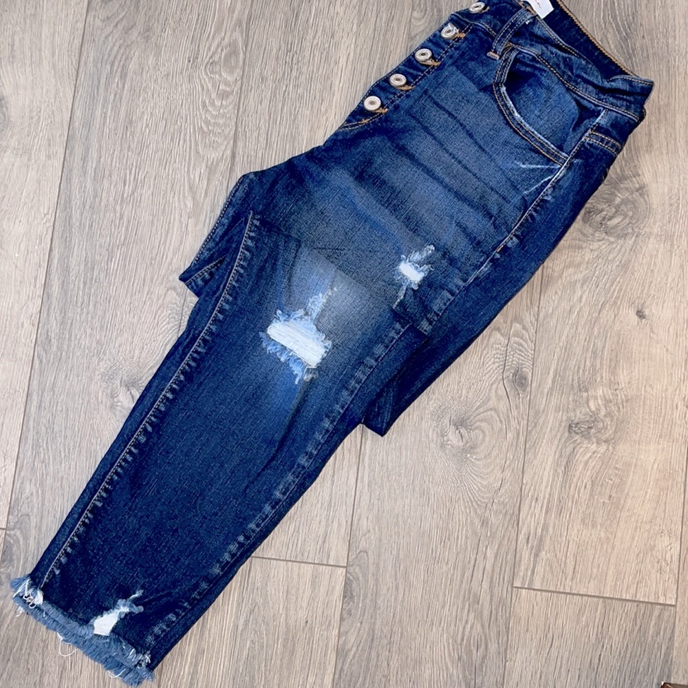 KanCan Ripped Jeans